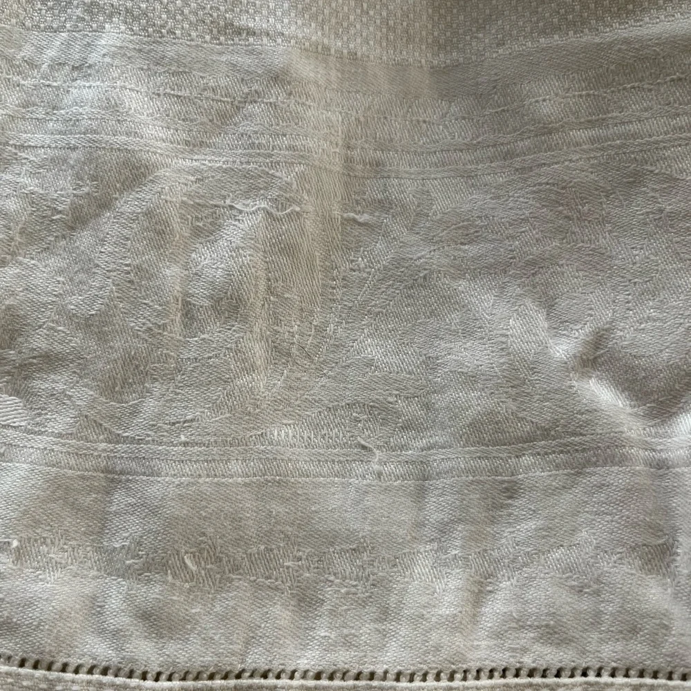 Vintage ivory cotton hand towel.